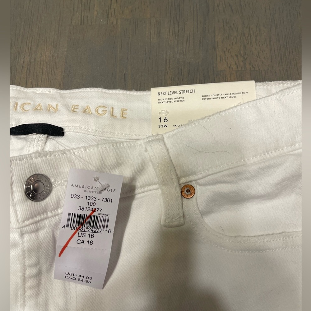NEW! • American Eagle 🦅 High V-Rise White Shortie | 16 - Picture 3 of 6